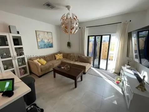1524 SW 28th Street Fort Lauderdale FL 33315