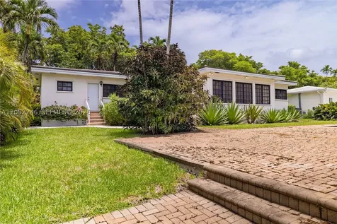 740 Jeronimo Drive Coral Gables FL 33146