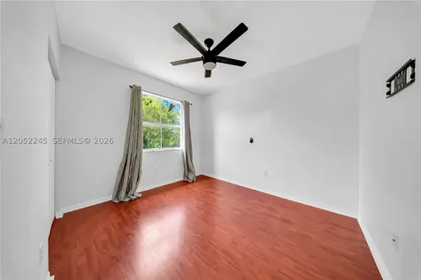 2019 SE 13th Street Homestead FL 33035