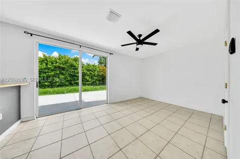 2019 SE 13th Street Homestead FL 33035