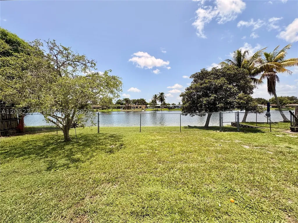 8220 NW 15th Street Pembroke Pines FL 33024