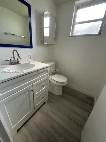 3777 NW 78th Avenue Davie FL 33024