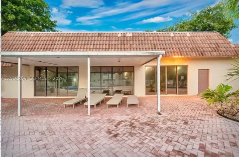 3777 NW 78th Avenue Davie FL 33024