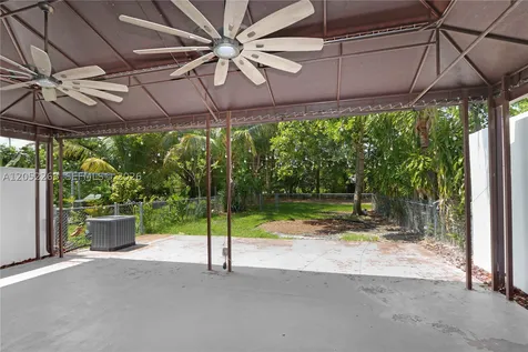 12340 SW 20th Terrace Miami FL 33175