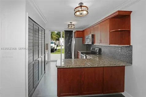 12340 SW 20th Terrace Miami FL 33175