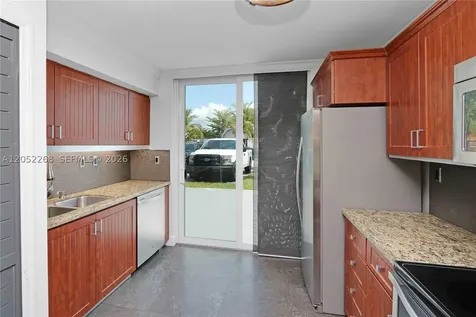 12340 SW 20th Terrace Miami FL 33175