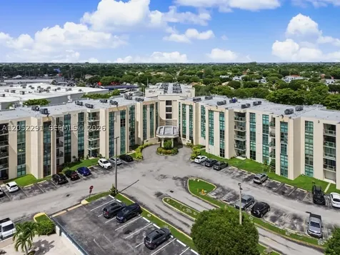 2055 SW 122nd Avenue Miami FL 33175