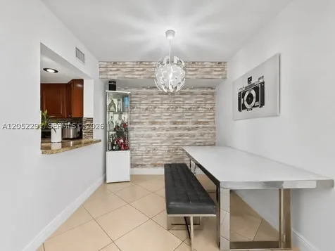 2055 SW 122nd Avenue Miami FL 33175