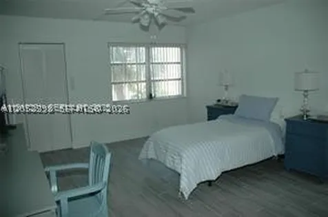 3571 Inverrary Drive Lauderhill FL 33319