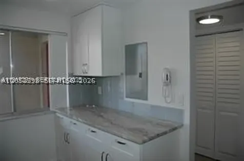 3571 Inverrary Drive Lauderhill FL 33319