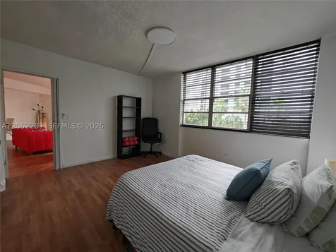 825 Brickell Bay Drive Miami FL 33131