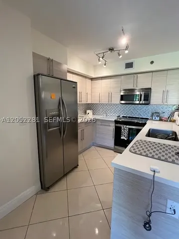 19901 E Country Club Drive Aventura FL 33180
