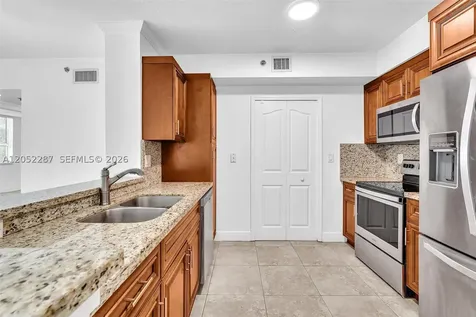 2665 SW 37th Avenue Miami FL 33133