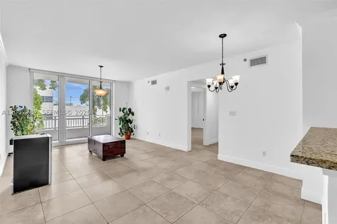 2665 SW 37th Avenue Miami FL 33133