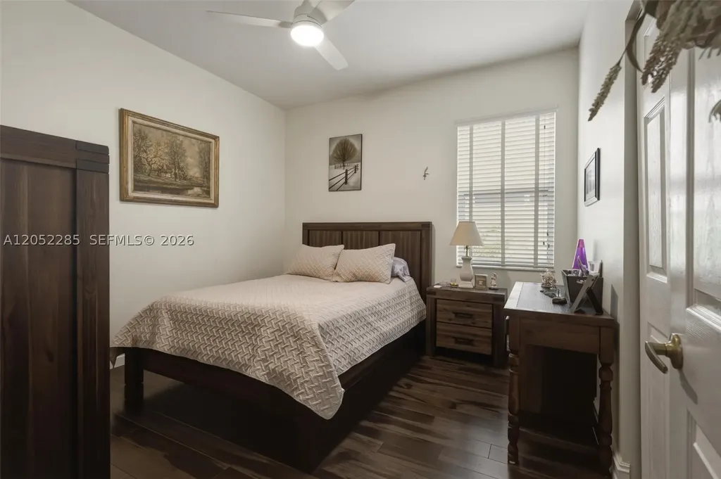 5818 NW 126th Terrace Coral Springs FL 33076
