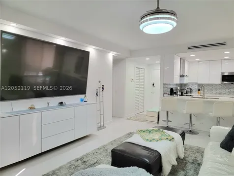 3505 S Ocean Drive Hollywood FL 33019