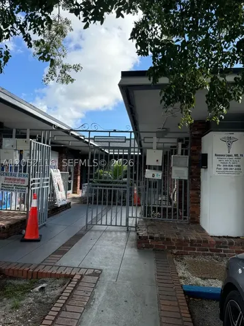 600 E 25th Street Hialeah FL 33013