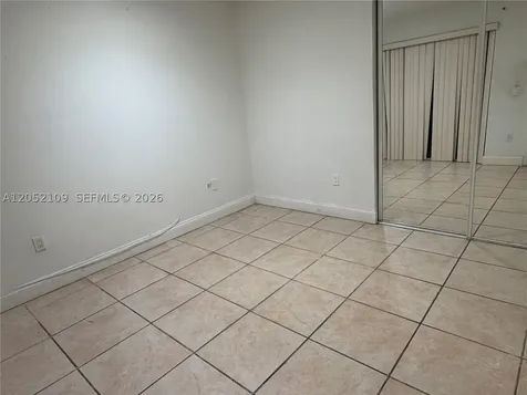 17527 NW 62nd Place N Hialeah FL 33015