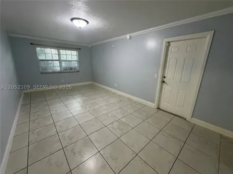 17527 NW 62nd Place N Hialeah FL 33015