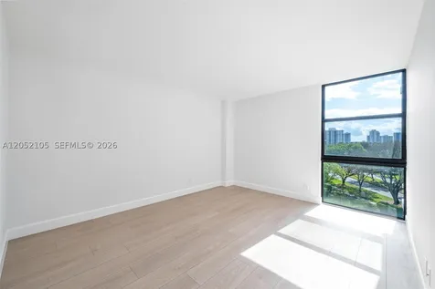 20400 W Country Club Drive Aventura FL 33180