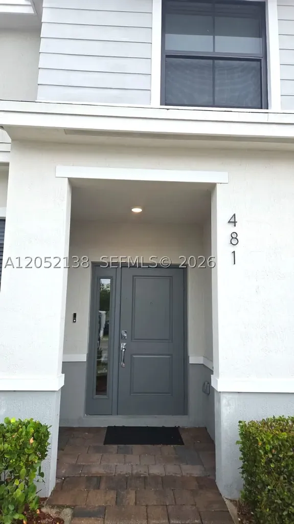 481 NE 12th Street Florida City FL 33034