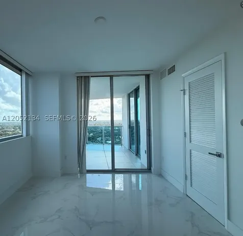 2641 N Flamingo Road Sunrise FL 33323