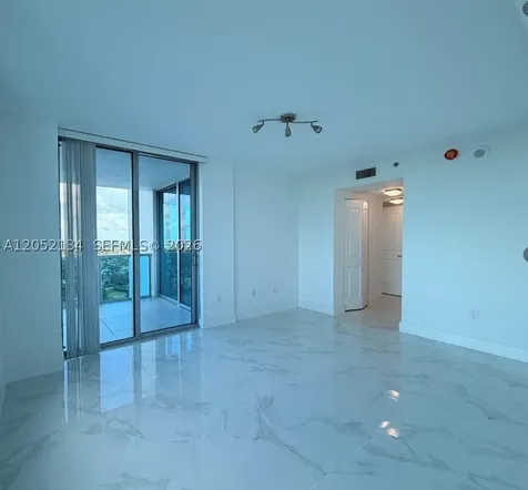 2641 N Flamingo Road Sunrise FL 33323