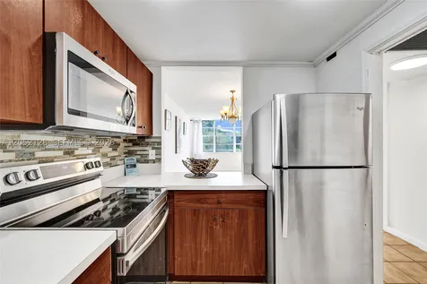 9480 Tangerine Place Davie FL 33324