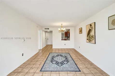 9480 Tangerine Place Davie FL 33324