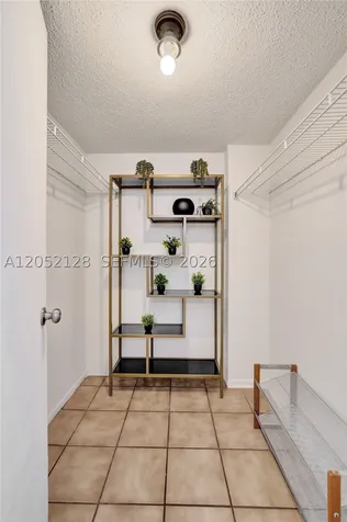 9480 Tangerine Place Davie FL 33324