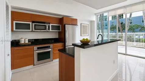 253 NE 2nd Street Miami FL 33132