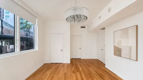 253 NE 2nd Street Miami FL 33132