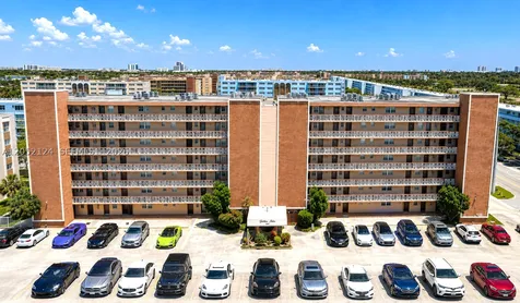 301 NE 14th Avenue Hallandale Beach FL 33009