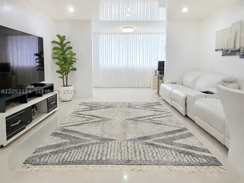 301 NE 14th Avenue Hallandale Beach FL 33009