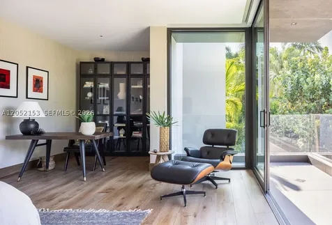 3910 Battersea Road Miami FL 33133