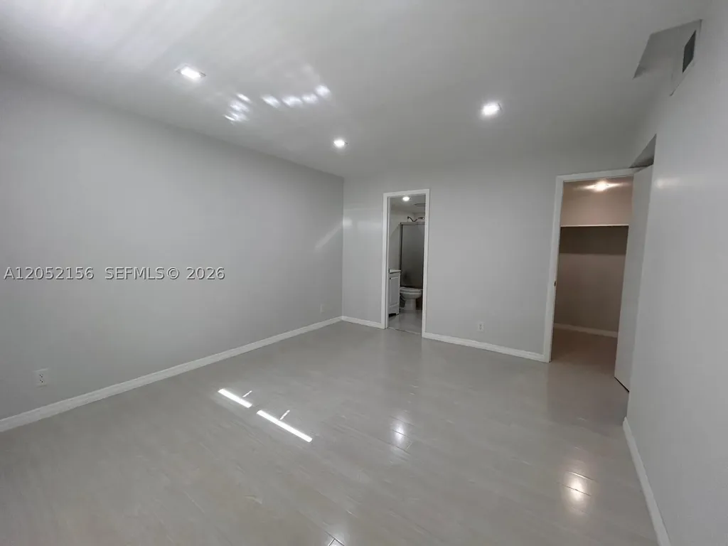 5401 NW 2nd Avenue Boca Raton FL 33487
