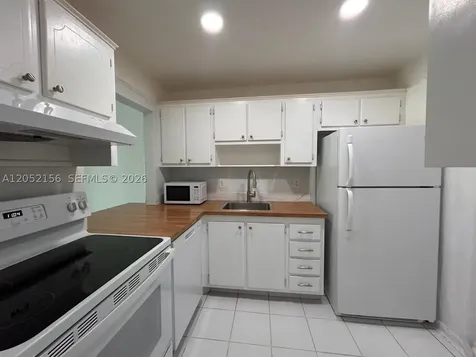 5401 NW 2nd Avenue Boca Raton FL 33487