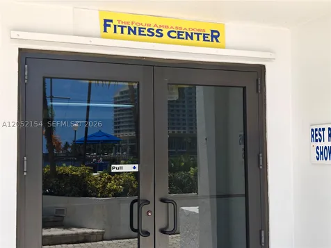 905 Brickell Bay Drive Miami FL 33131