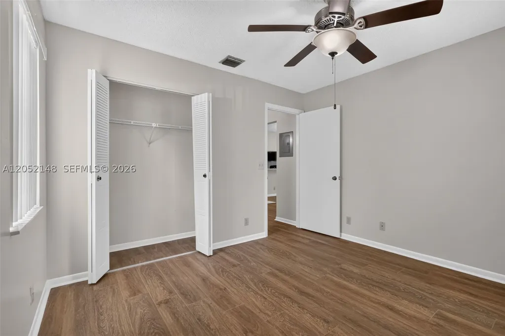 7626 Tahiti Lane Lake Worth FL 33467