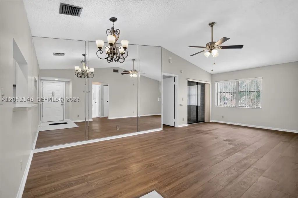 7626 Tahiti Lane Lake Worth FL 33467