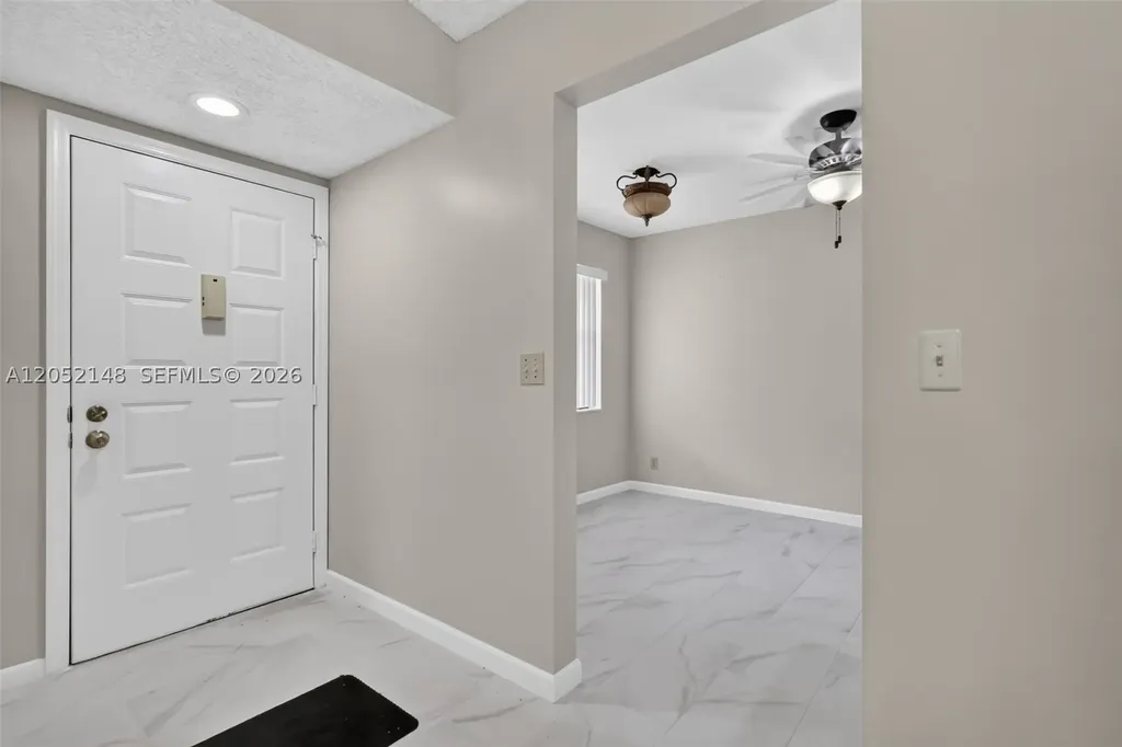 7626 Tahiti Lane Lake Worth FL 33467