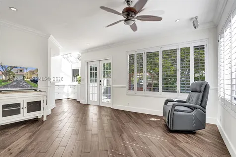 10073 NW 5th Street Plantation FL 33324