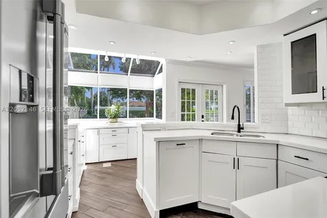 10073 NW 5th Street Plantation FL 33324