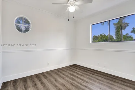 10073 NW 5th Street Plantation FL 33324