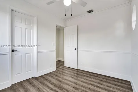 10073 NW 5th Street Plantation FL 33324