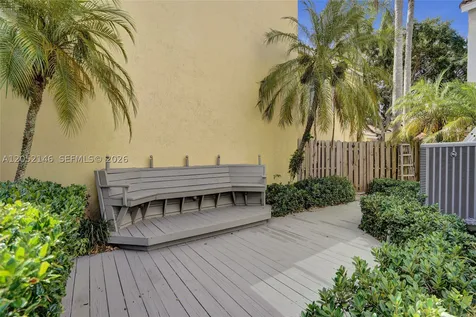 10073 NW 5th Street Plantation FL 33324