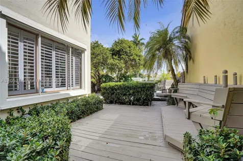 10073 NW 5th Street Plantation FL 33324