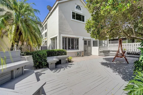 10073 NW 5th Street Plantation FL 33324