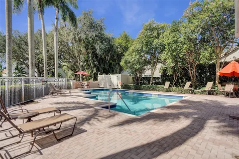 10073 NW 5th Street Plantation FL 33324