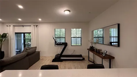 15540 SW 136th Street Miami FL 33196
